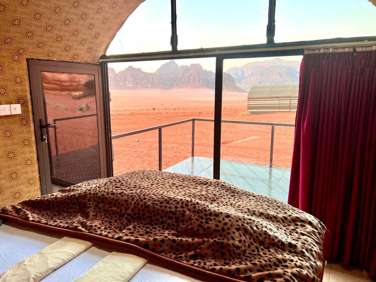 מלון Wadi Rum Shooting Stars Camp מראה חיצוני תמונה