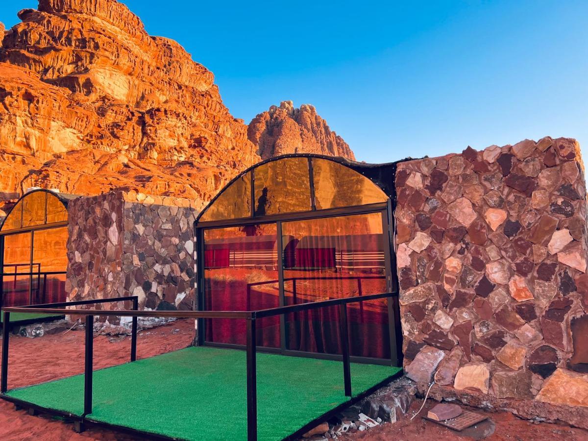 מלון Wadi Rum Shooting Stars Camp מראה חיצוני תמונה